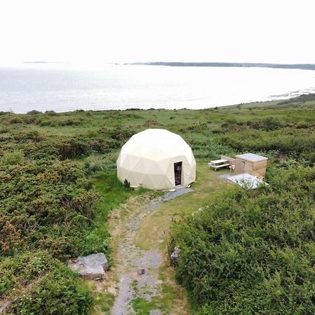 Geodome With Sea Views Near Pendine Villa Buitenkant foto