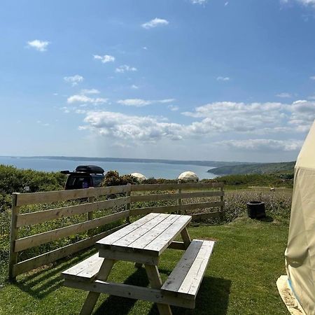 Geodome With Sea Views Near Pendine Villa Buitenkant foto