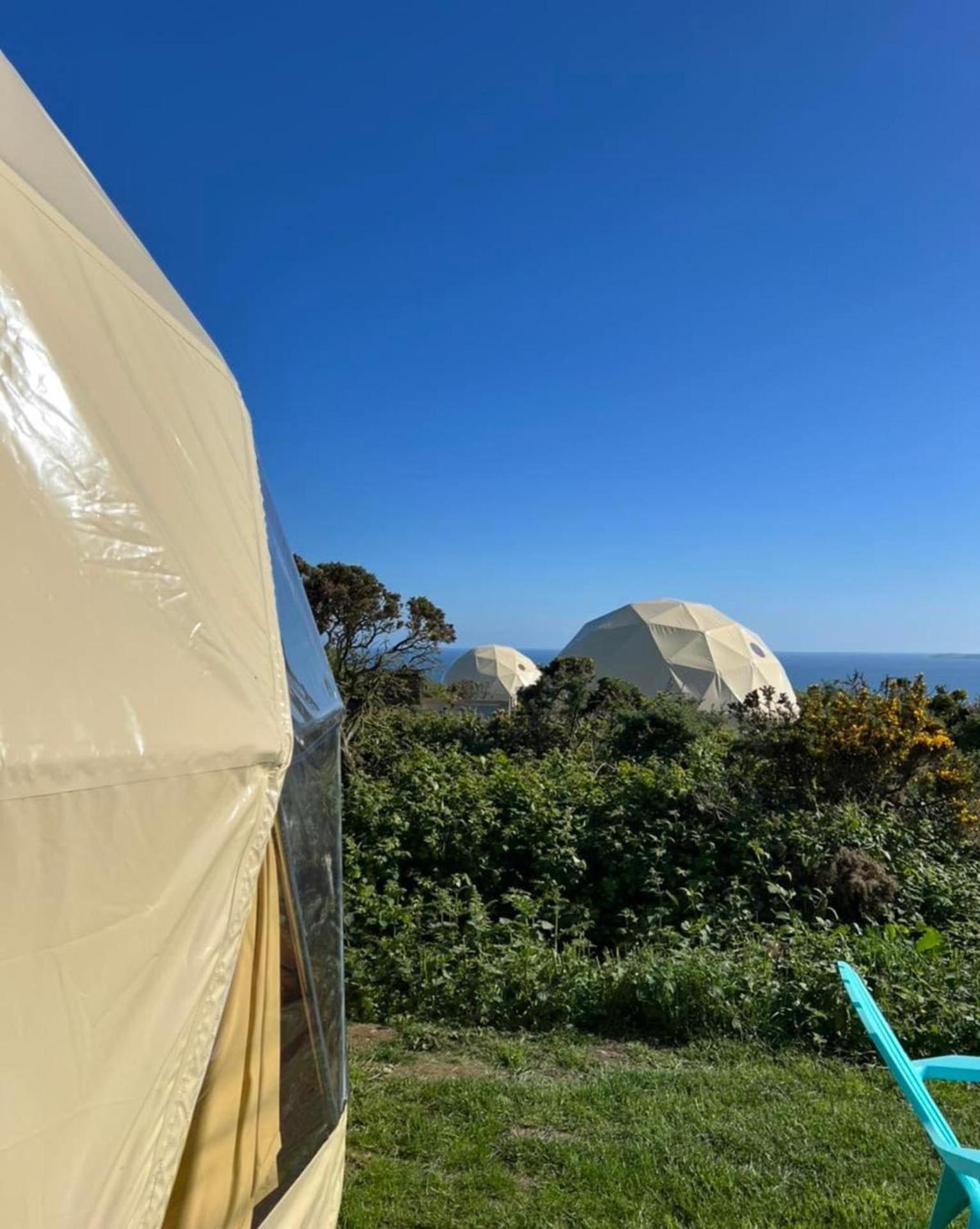 Geodome With Sea Views Near Pendine Villa Buitenkant foto