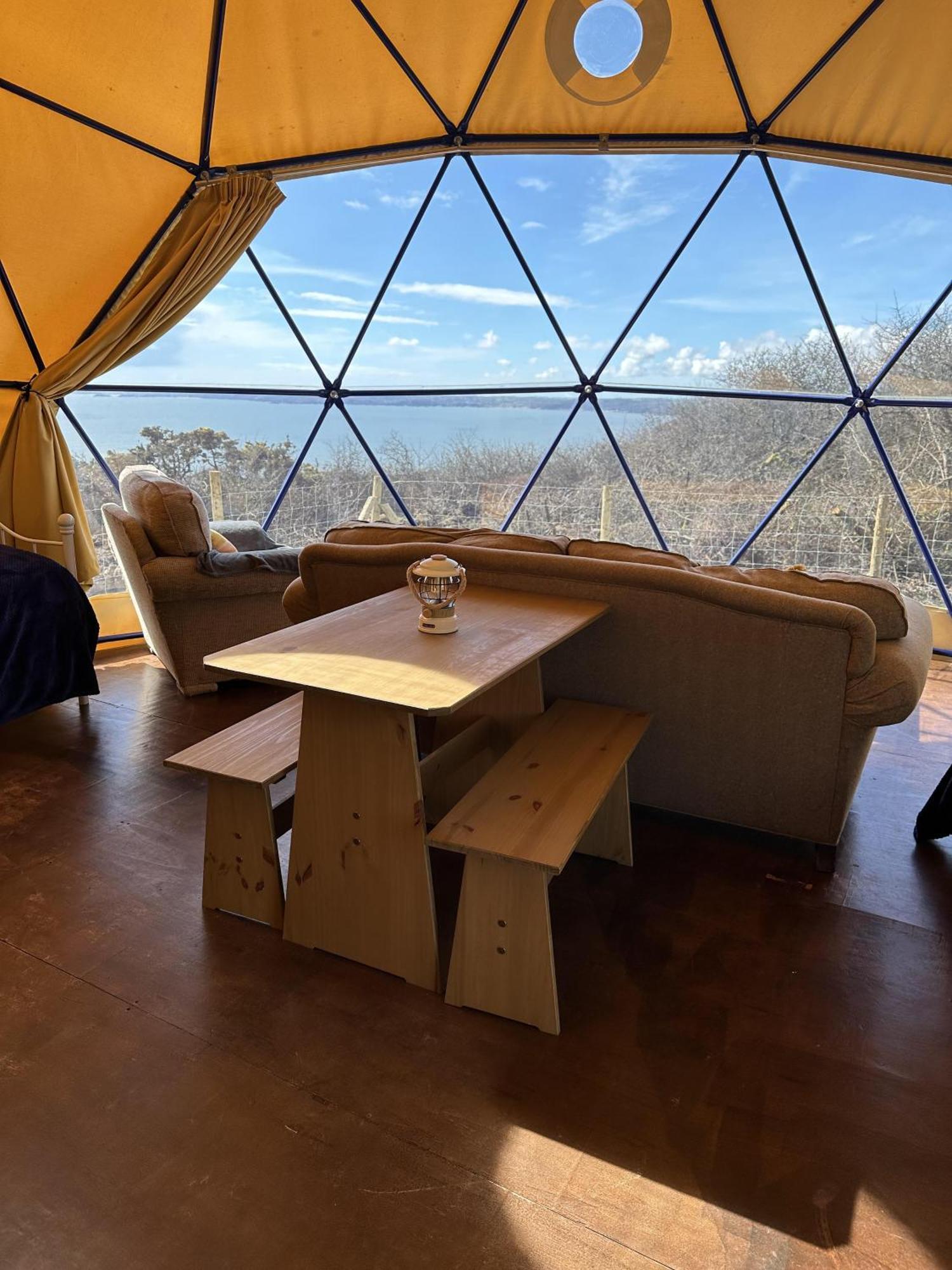 Geodome With Sea Views Near Pendine Villa Buitenkant foto